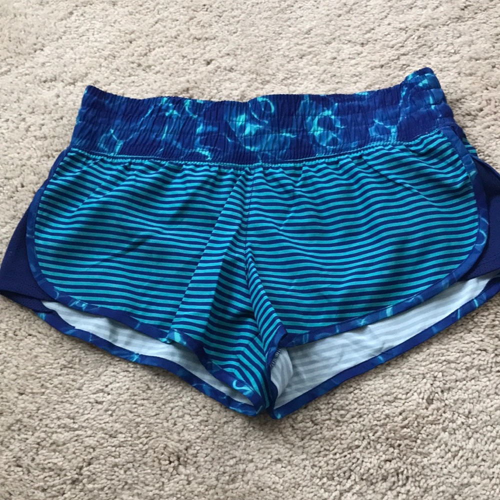 Running shorts